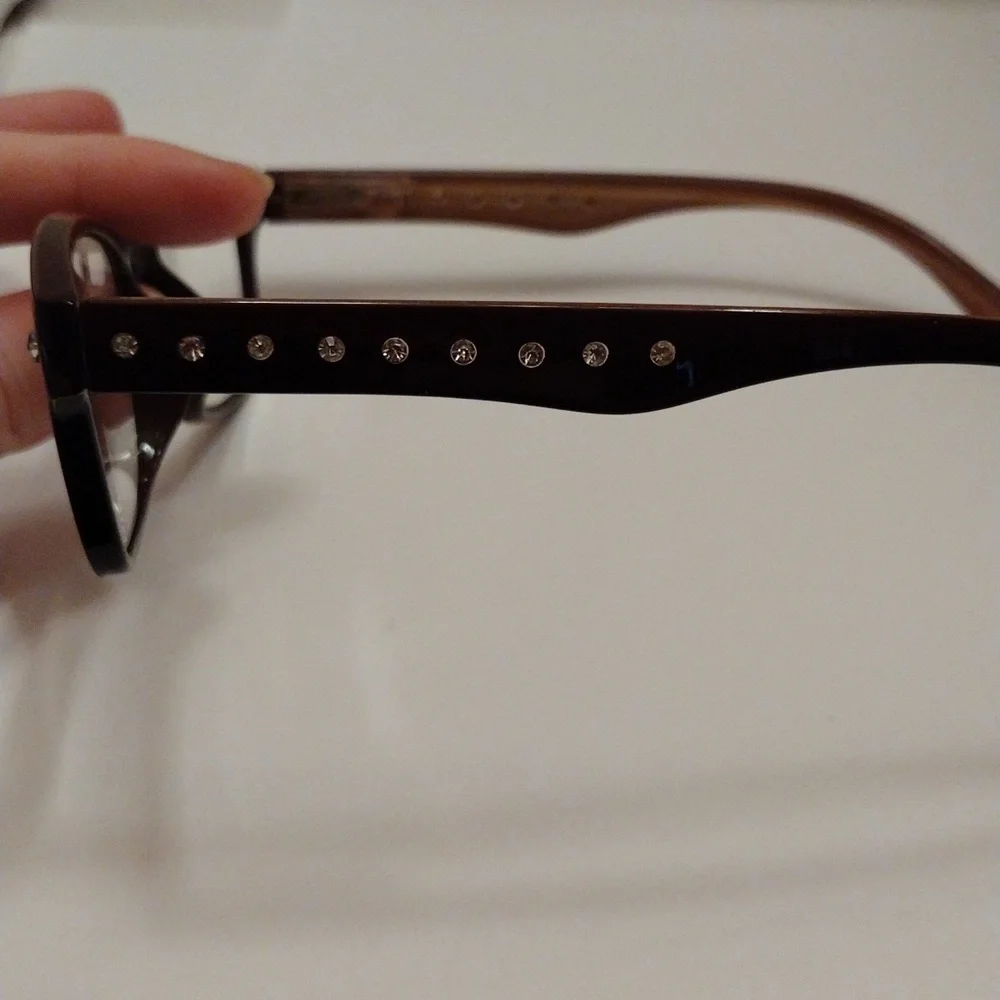 EUC Foster Grant Adorable Purple Rhinestone Detail Reader Reading Glasses!